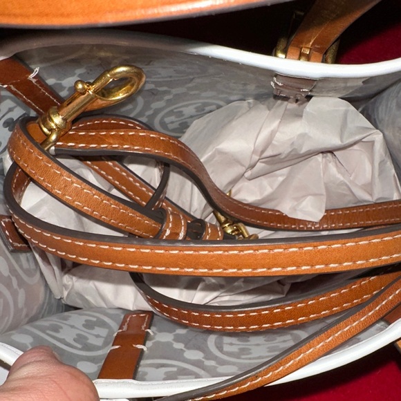 Tory Burch Transparent Tote with White and Tan Accents - Picture 3 of 6